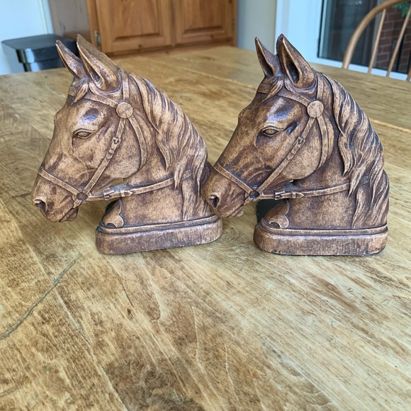 Horse Head Bookends - Picture 1 of 7